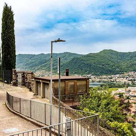 Holiday home Al Castello Calolziocorte